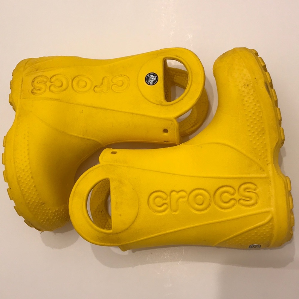 Sunshine yellow Crocs kids Handle It Rain boots